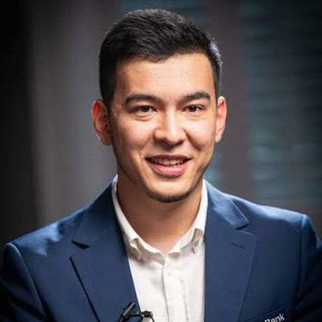 Nodirbek Abdusattorov